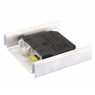 REGULATOR NAPIĘCIA Z BEZPIECZNIKIEM BELARUS MTZ 