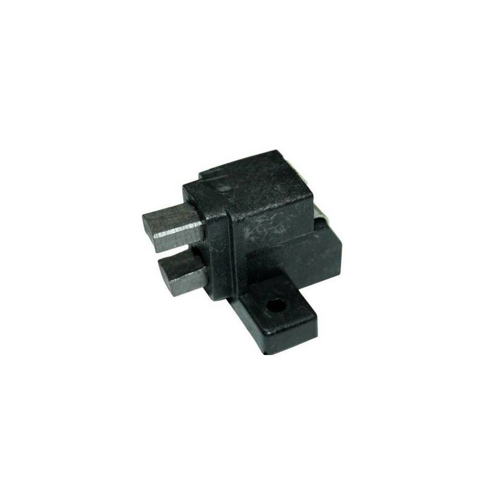 SZCZOTKOTRZYMACZ ALTERNATORA A124F URSUS C-385